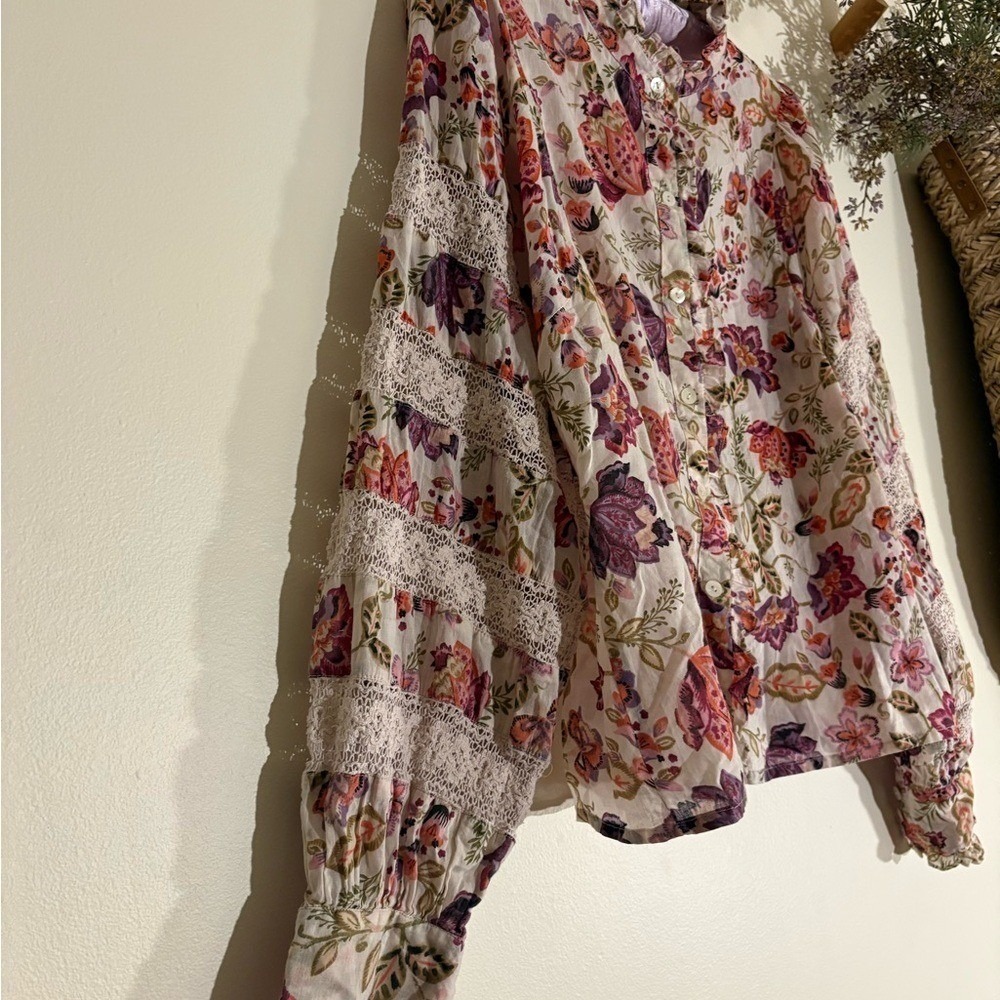House of Harlow 1960 lace Floral Blouse-Small-($198) - Picture 5 of 7